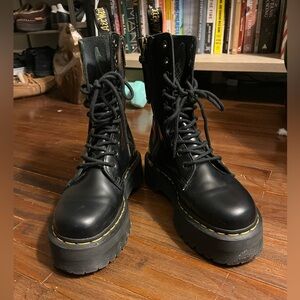Dr. Martens Jadon Hi Boot smooth leather platforms